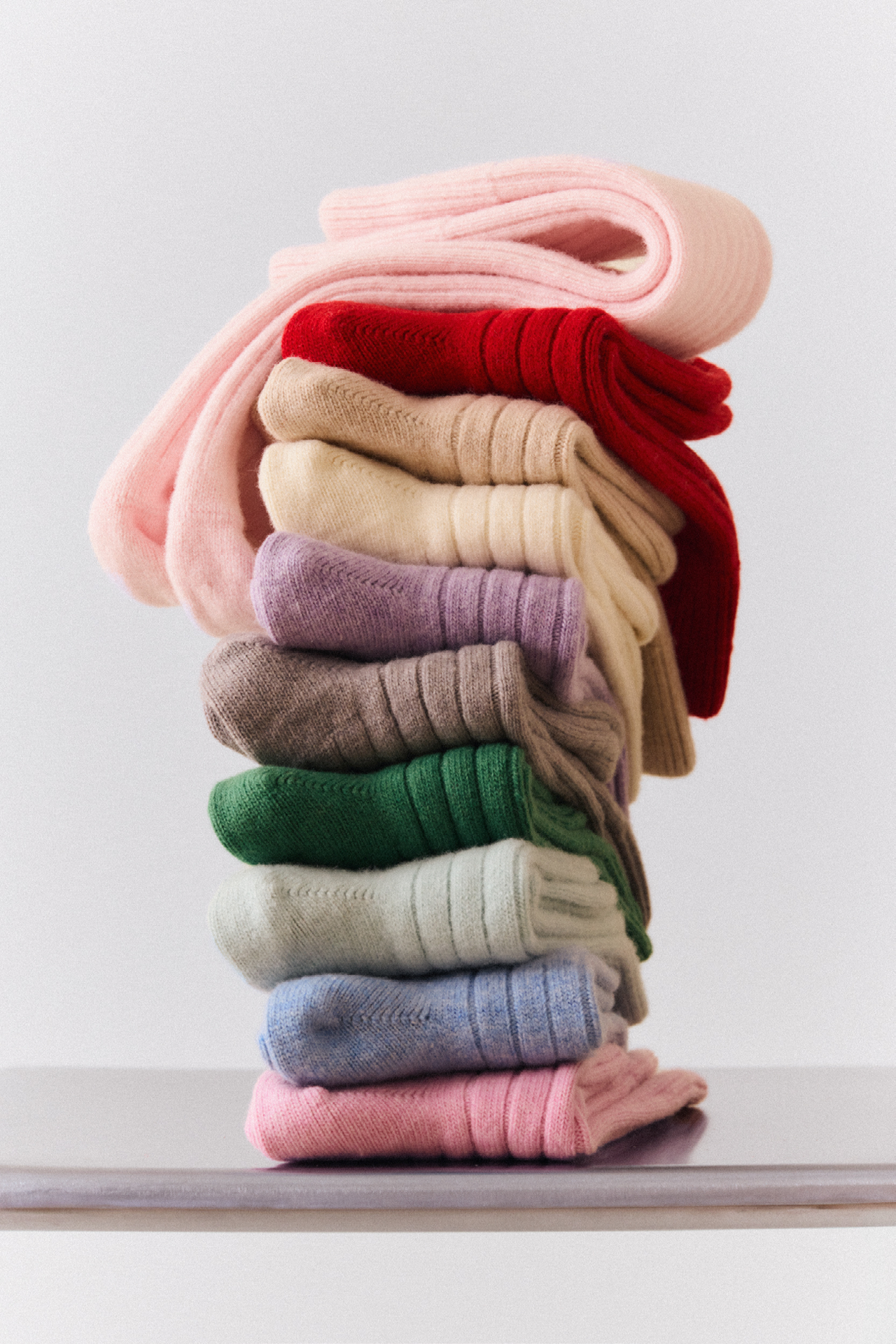 Merino Bed Socks - Frosting Pink