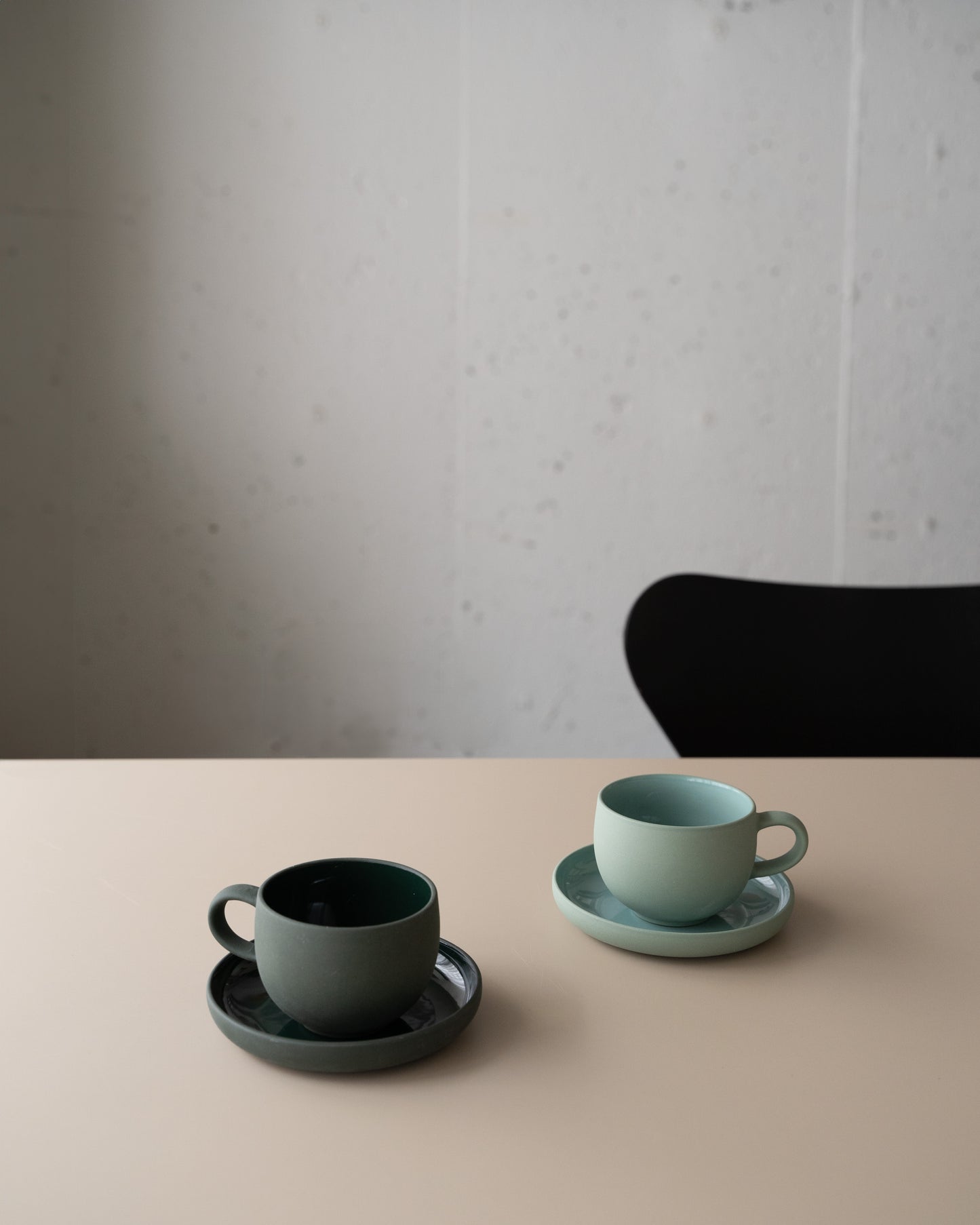 Hrnek Round S - smokey mint