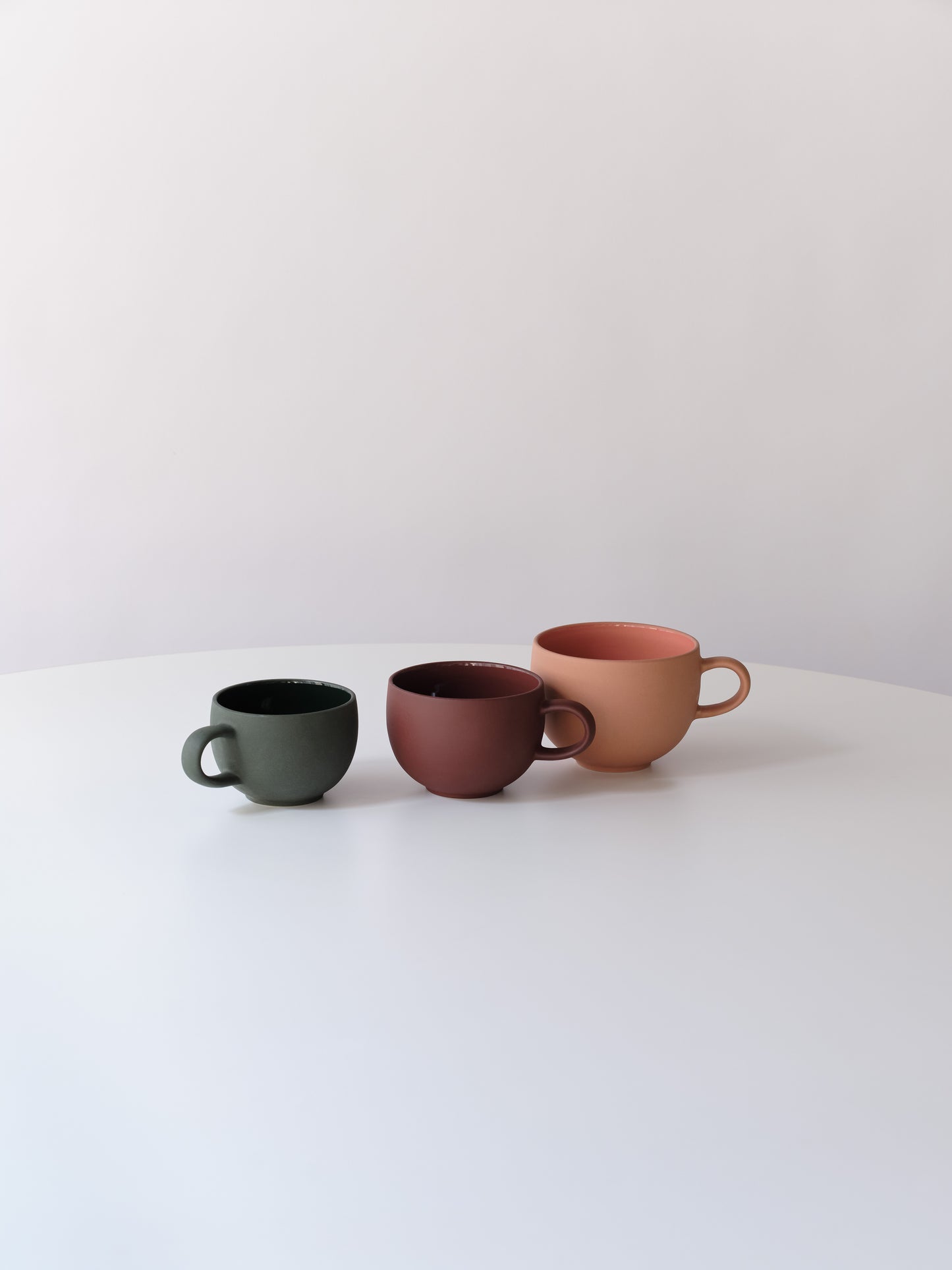 Hrnek Round M - bordeaux